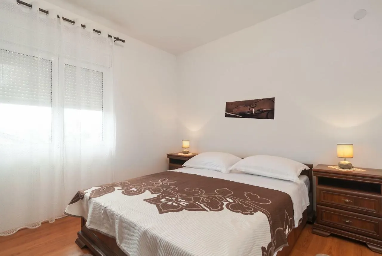 Yole Apartman Kastela Croatia